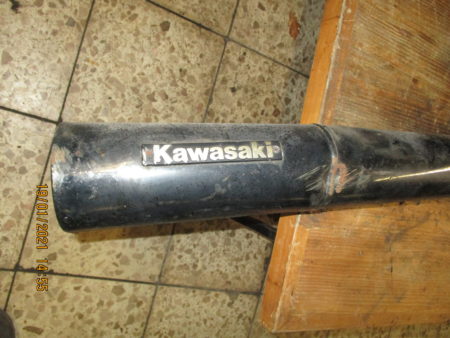 Kawasaki GPZ1100 KZ1100B Auspuffanlage 27