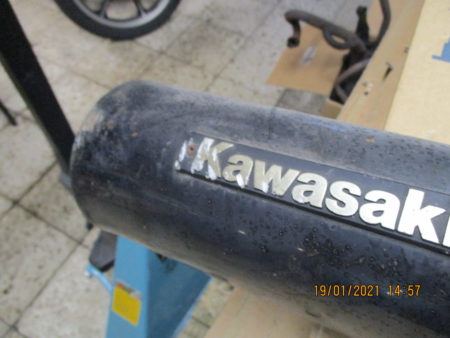 Kawasaki GPZ1100 KZ1100B Auspuffanlage 37