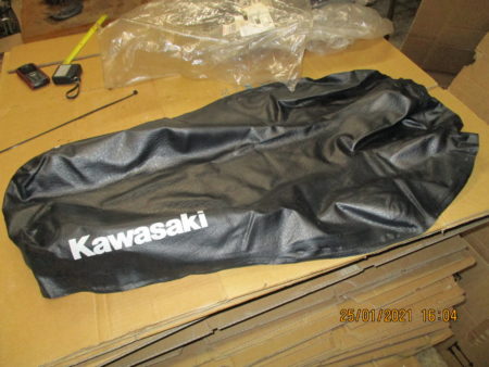 Kawasaki Sitzbezug 1
