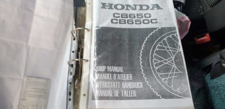 Honda CB650C RC05 Oldtimer Chopper 63PS original unverbastelt 27 rotated