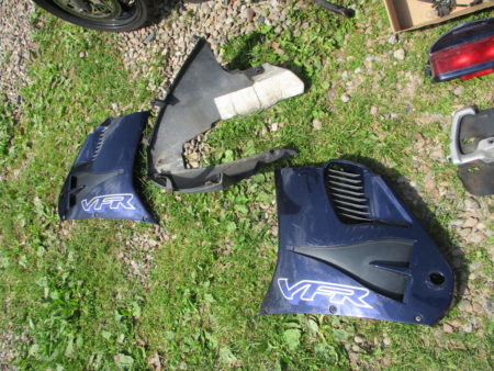 Honda VFR750F RC36 II blau Lucas Super Bike Lenker Umbau 8