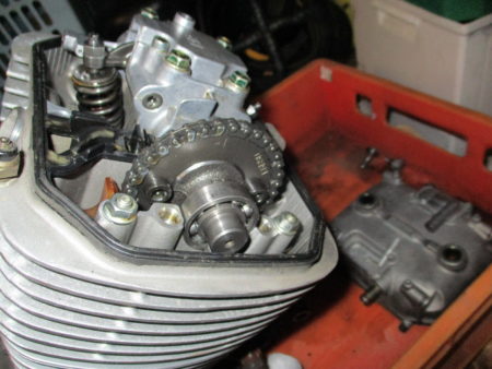 Honda XL125V JC32 Varadero VT125C Shadow JC29 Motor Teile 8