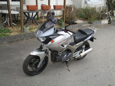 Yamaha TDM900 RN08 6