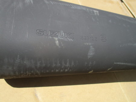 Suzuki GSXR125A Auspuff 3
