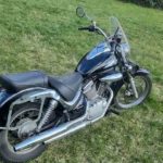 Suzuki VL125 Intruder Seitenträger unverbastelt