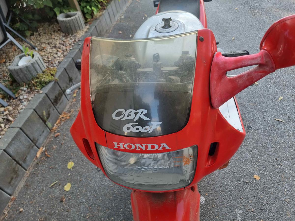 Honda CBR 600 F PC 19 29