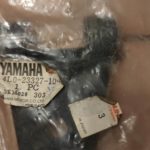 4L0 23327 10 33 RD350LC RD250LC 4L1 flasher stay Blinker Halter 1