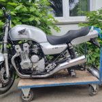 Honda-CB750-Sevenfifty-RC42-Ersatzteile-Spare-Parts-Vergaser-Engine-Motor-Sitzbank