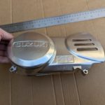 Ersatzteile Suzuki OR50 PV50 TS50ERK ZR50K ZR50SK TS80ER GT80L RM50 RM80 magneto-cover engine-cover Motor-Deckel 11351 46201 OR50 PV50 TS50ERK ZR50K ZR50SK TS80ER GT80L RM50 RM80 magneto cover engine cover Motor Deckel 11