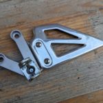 43576 43521 35F00 43540 35F01 GSXR1000K2 Fussrastentraeger Blende 6