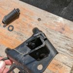 Ersatzteile Suzuki DL650A 2012- pillion foot-rest-carrier Fussrastentraeger 43810 27G10 YAP Suzuki DL650A 2012 pillion foot rest carrier Fussrastentraeger 7