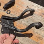 Ersatzteile Suzuki DL650A 2012- pillion foot-rest-carrier Fussrastentraeger 43810 27G10 YAP Suzuki DL650A 2012 pillion foot rest carrier Fussrastentraeger 8