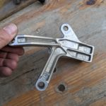 Ersatzteile Yamaha YZF600R Thundercat FZR600R Fussrastentraeger footpeg-bracket 4JH 2742L 10 YZF600R Thundercat FZR600R Fussrastentraeger footpeg bracket 5