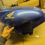 Ersatzteile Honda ST1100 Pan European SC26 Tank-Abdeckung -Attrappe - verkleidung tank-cover Honda ST1100 Pan European SC26 Tank Abdeckung Attrappe verkleidung tank cover 83150 MT3 0100 4