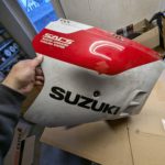 Ersatzteile Suzuki GSXR750 GSXR1100 GV73C 1987- Motor-Verkleidung Bug-Spoiler lower cowling belly-pan Ersatzteile Suzuki GSXR750 GSXR1100 GV73C 1987- Motor-Verkleidung Bug-Spoiler lower cowling belly-pan Suzuki GSXR750 GSXR1100 GV73C 1987 Motor Verkleidung Bug Spoiler lower cowling belly pan 94471 17c0 12