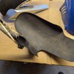 Ersatzteile Suzuki GSXR750 K0-K2 GSXR1000 K1 K2 Carbon Radlauf Spritzschutz Schutzblech Kotflügel rear fender Suzuki GSXR750 K0 K2 GSXR1000 K1 K2 Carbon Radlauf Spritzschutz Schutzblech Kotfluegel rear fender 13